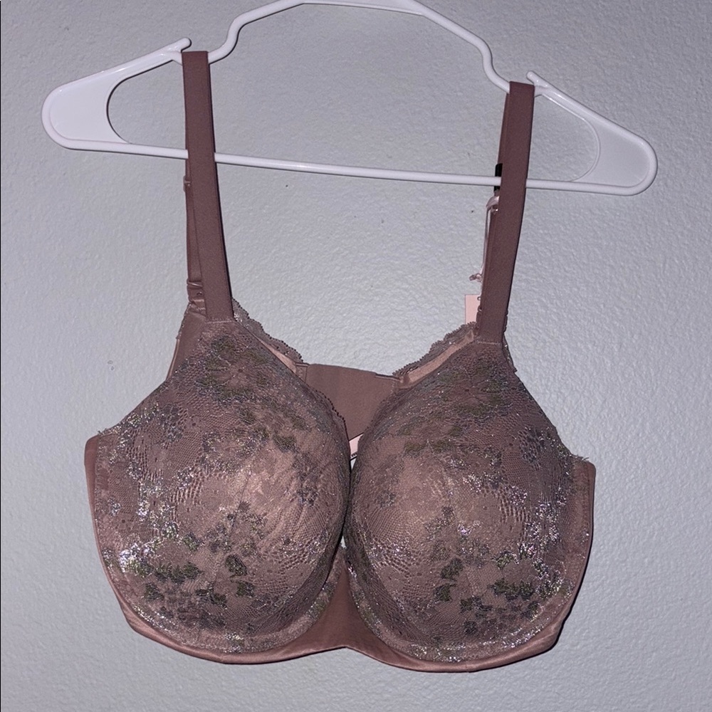 Victoria's Secret Lace Underwire Bra